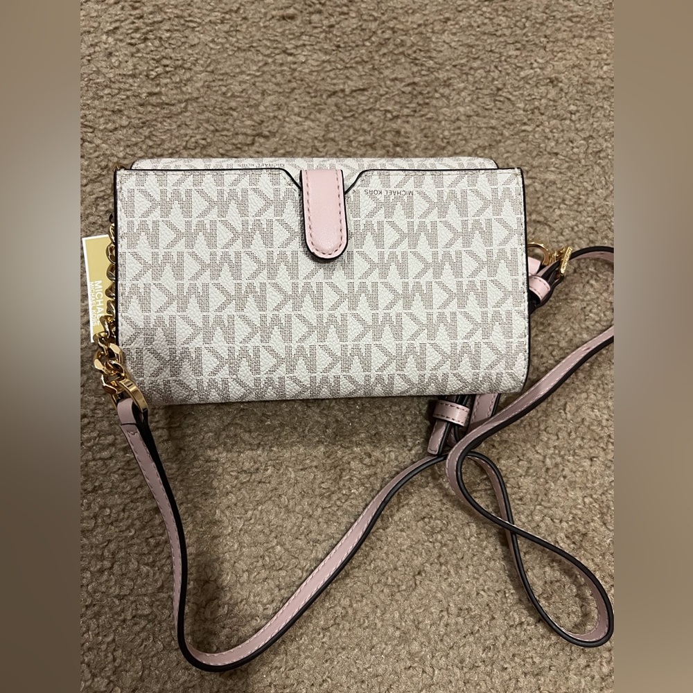 Michael Kors Jet Set Travel MD MF Crossbody - Picture 4 of 5